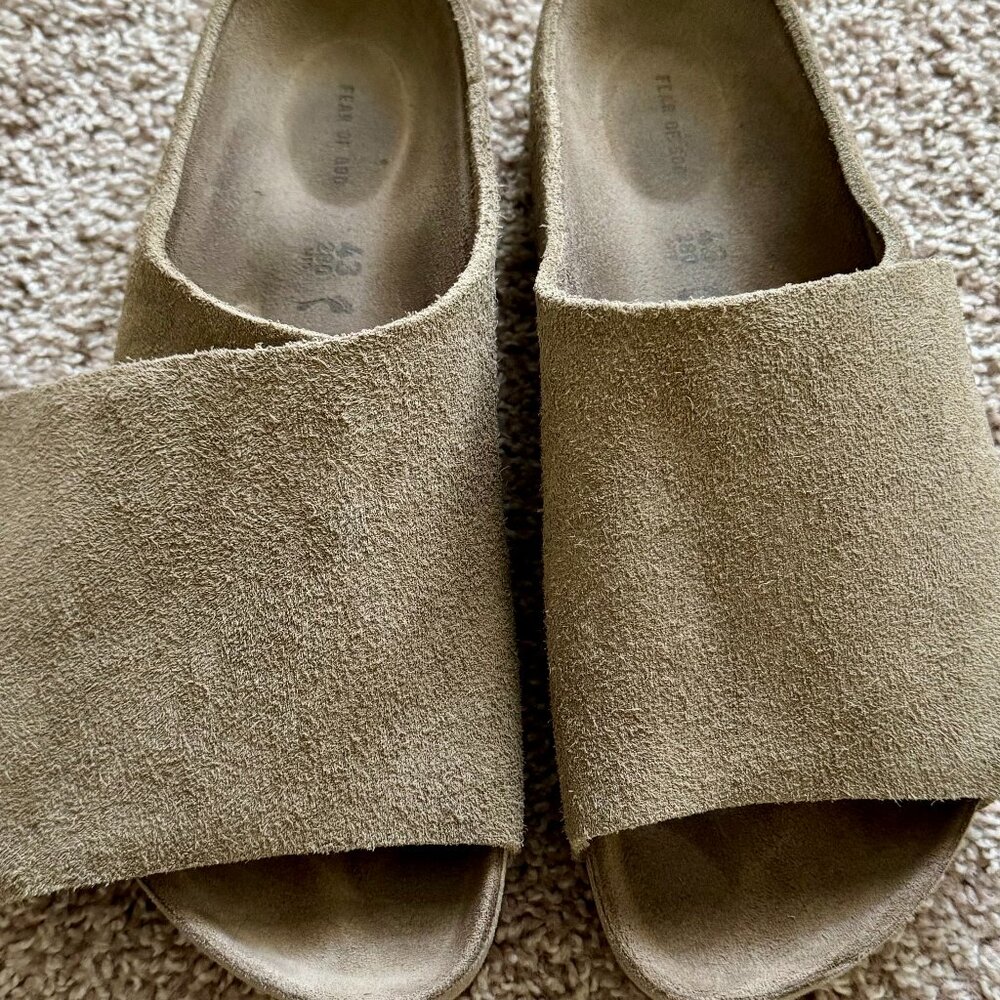 Birkenstock x Fear of God Los Feliz Suede Slides — Taupe